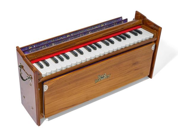 Royal Harmonium ™ Portables